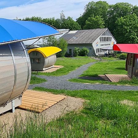 Schlaffaesser Am Schmetterlingspark Uslar Bagian luar foto